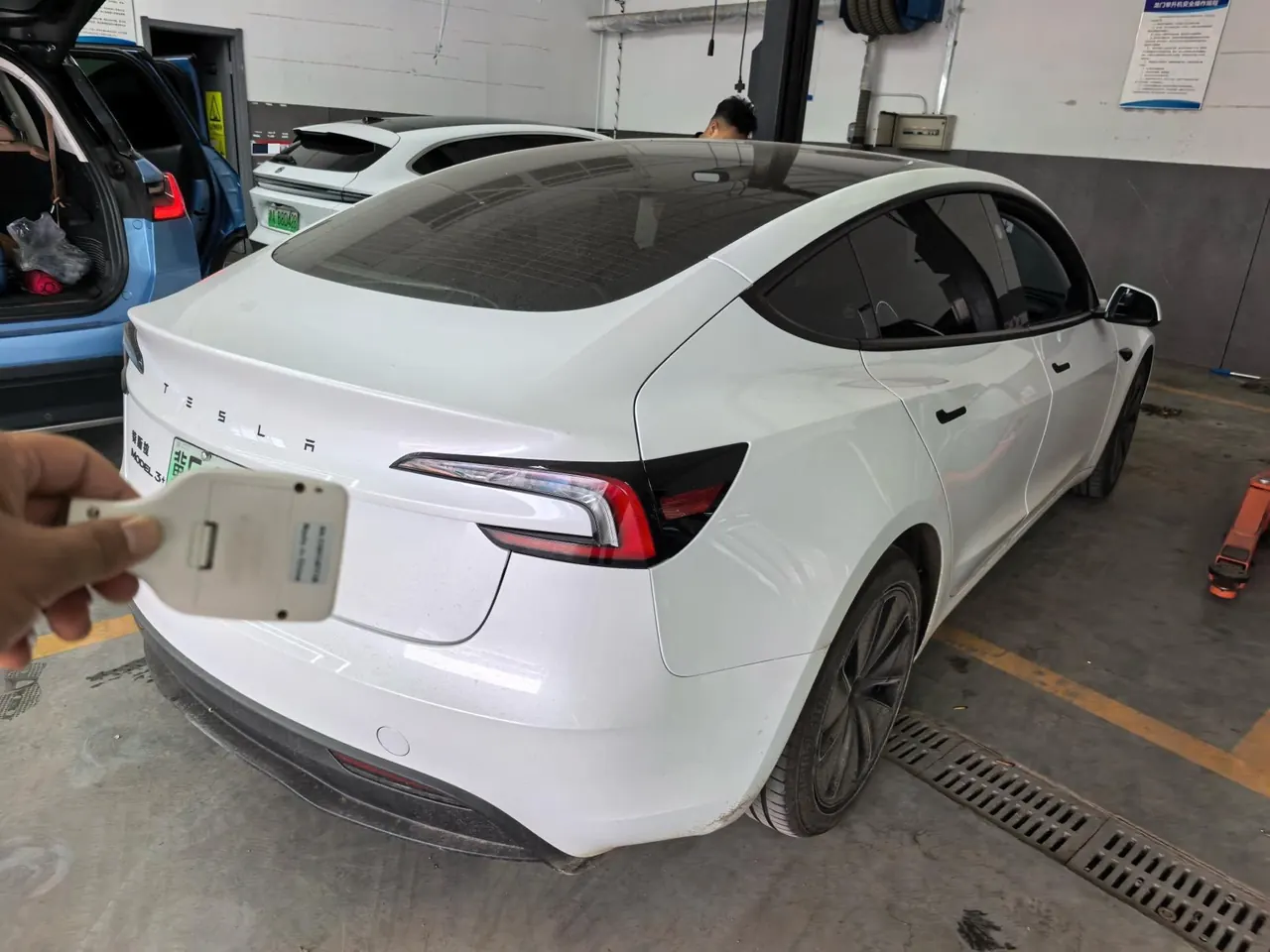 Tesla 2025 Model 3 Long Endurance All-Wheel Drive Edition (Changed) Automatic Gear 5