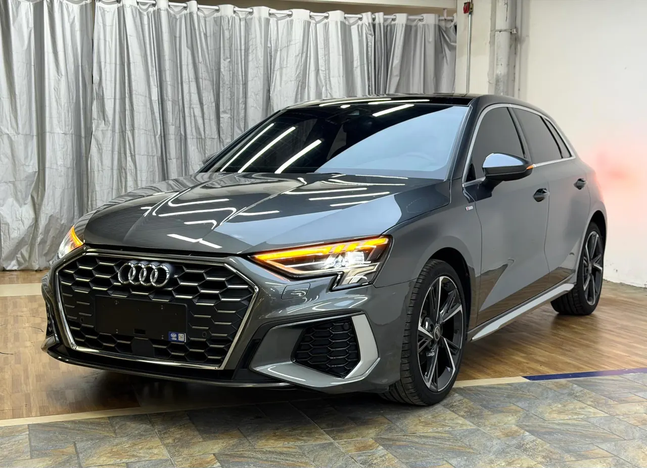 Audi 2022 A3 Sportback 1.4TFSI 35TFSI luxury sports automatic - View 1
