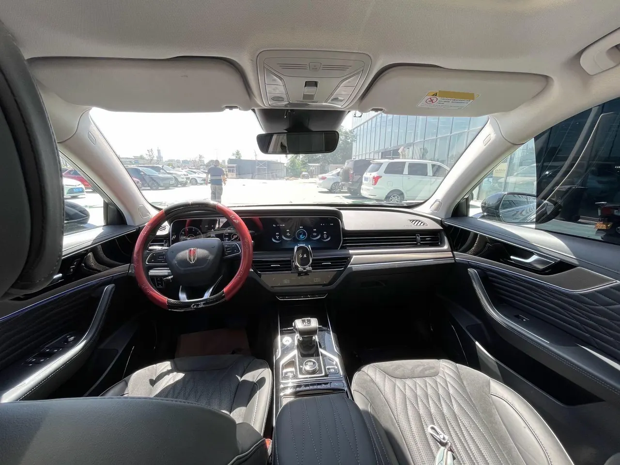 HongQi 2022 HS5 2.0T Zhilian Flag Edition Automatic Gear 4