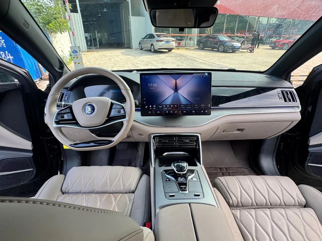 BYD Tang New Energy 2024 Tang EV Champion Edition 600KM Exclusive Automatic Gear 5