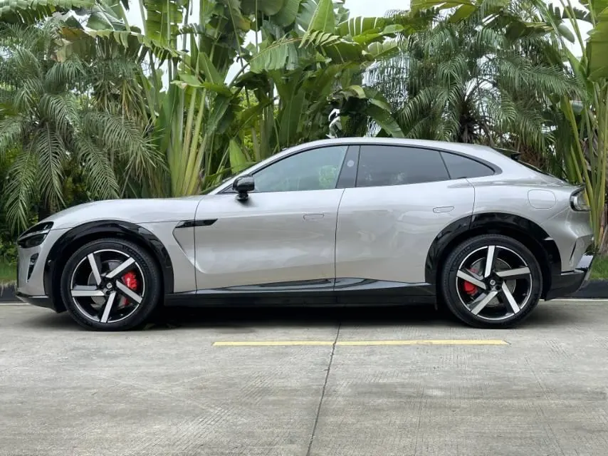 MI 2025 YU7 Long Endurance High Performance Four-wheel Drive Max Edition Automatic Gear 3