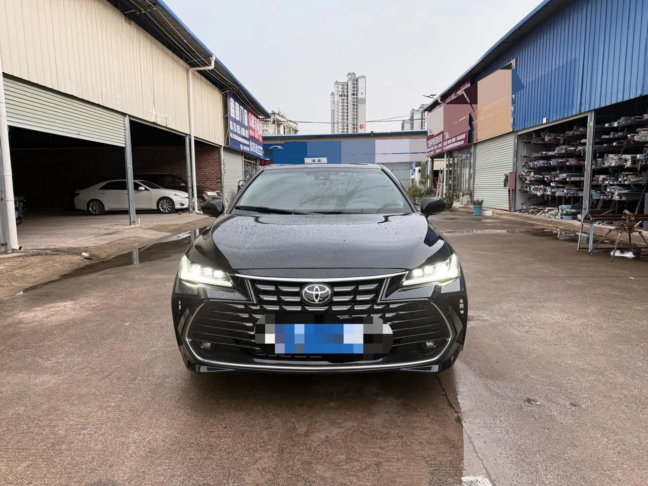 Toyota 2023 Asian Dragon 2.0 Stepless XLE Premium Edition Automatic Gear 2