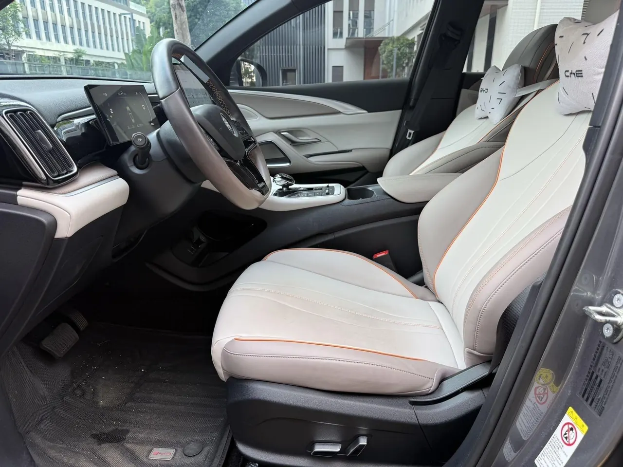 BYD Song Pro New Energy 2023 Song Pro DM-i 1.5 Stepless Champion Edition Pilot 71KM Automatic Gear 4