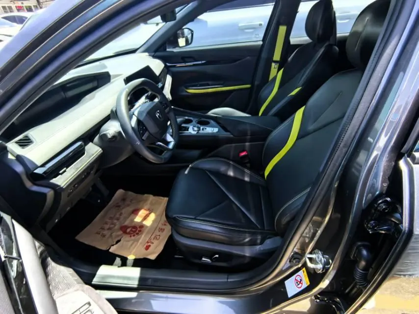 ChangAn 2022 UNI-V 1.5T Sports Edition Automatic 2