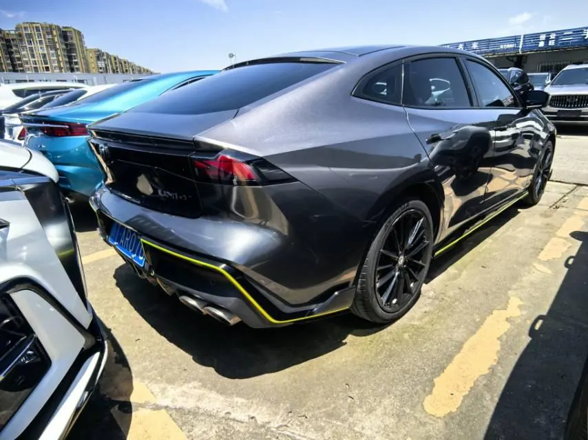 ChangAn 2022 UNI-V 1.5T Sports Edition Automatic 6