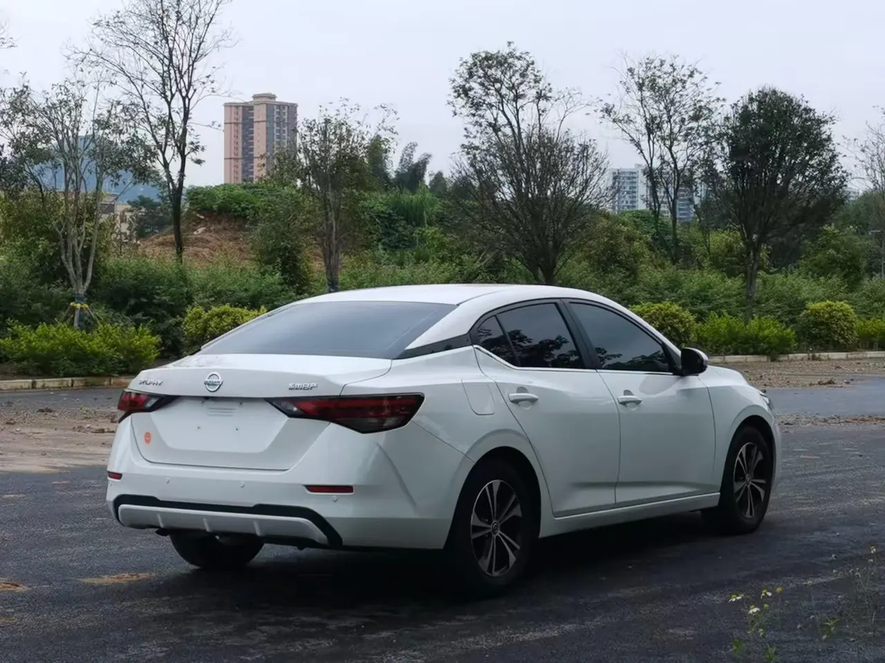 Nissan 2022 Sylphy 1.6 Stepless XL Pleasant Edition Automatic Gear 5