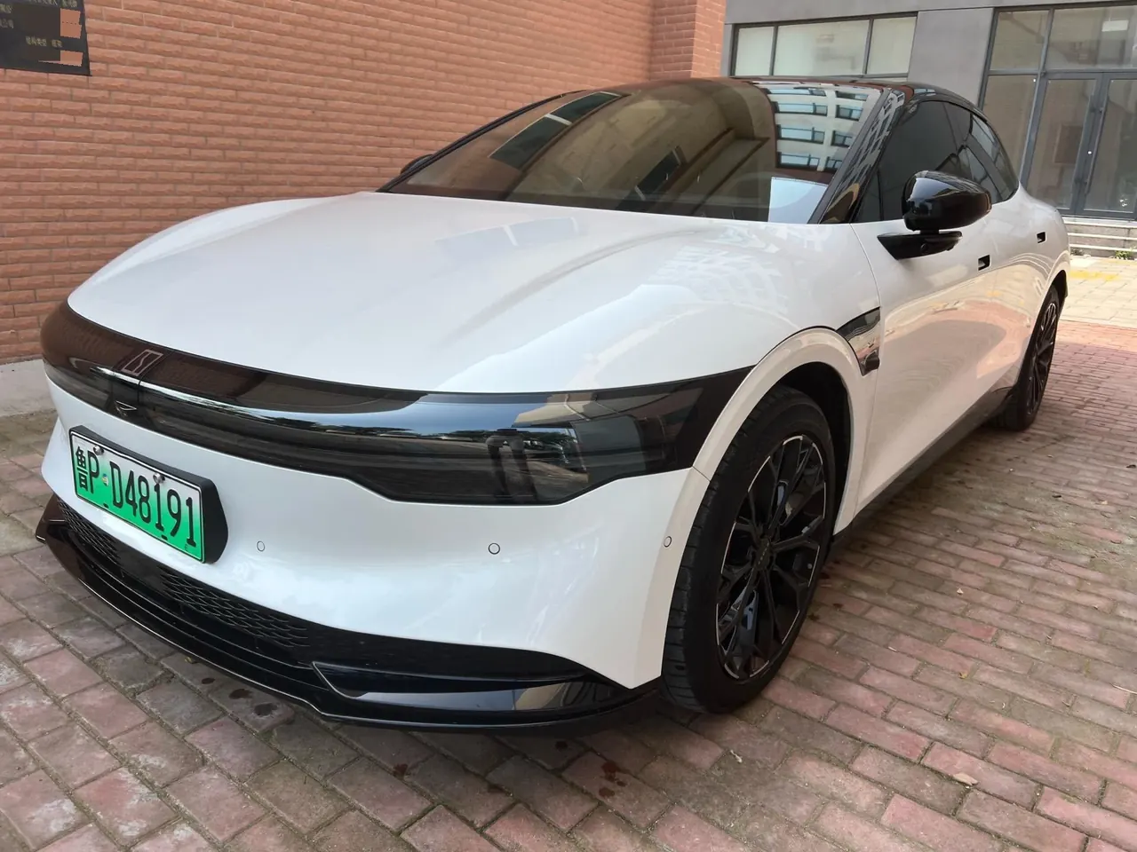 Открыть галерею: Zeekr 2024 Zeekr 007 Rear Drive 100kWh Automatic Gear