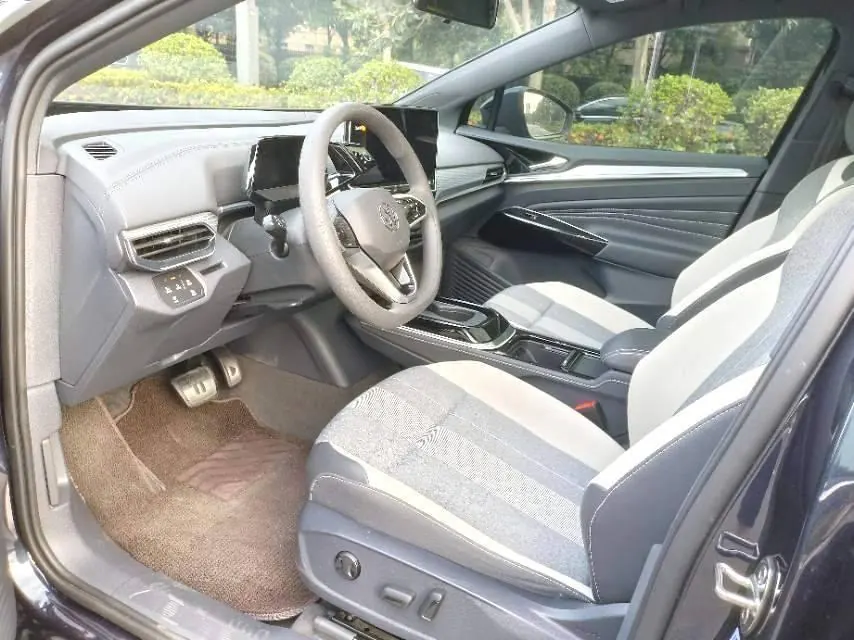 Volkswagen 2024 ID. 4 CROZZ Pure Limited Edition Automatic Transmission 4