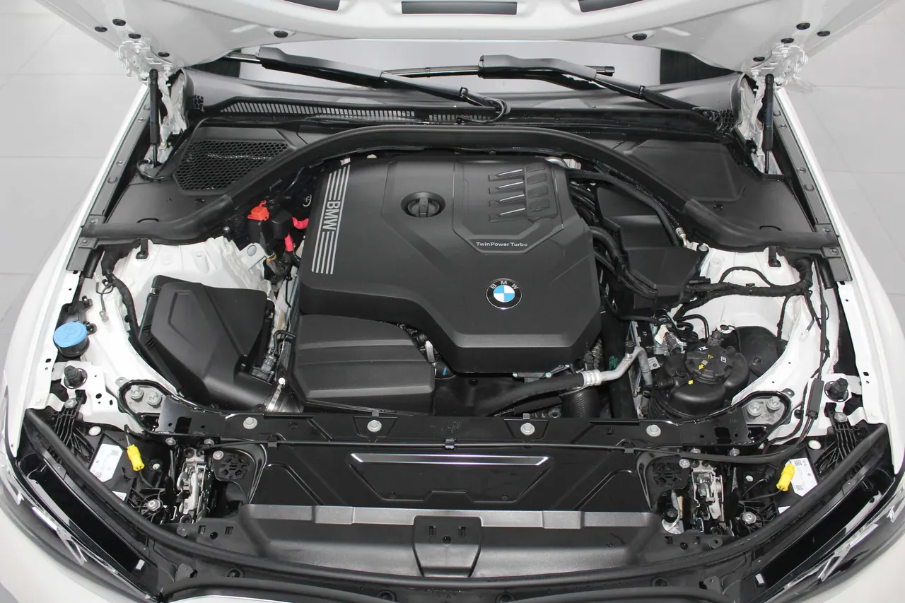BMW 3 Series 2023 320Li 2.0T M Sports Suit Automatic Gear 17