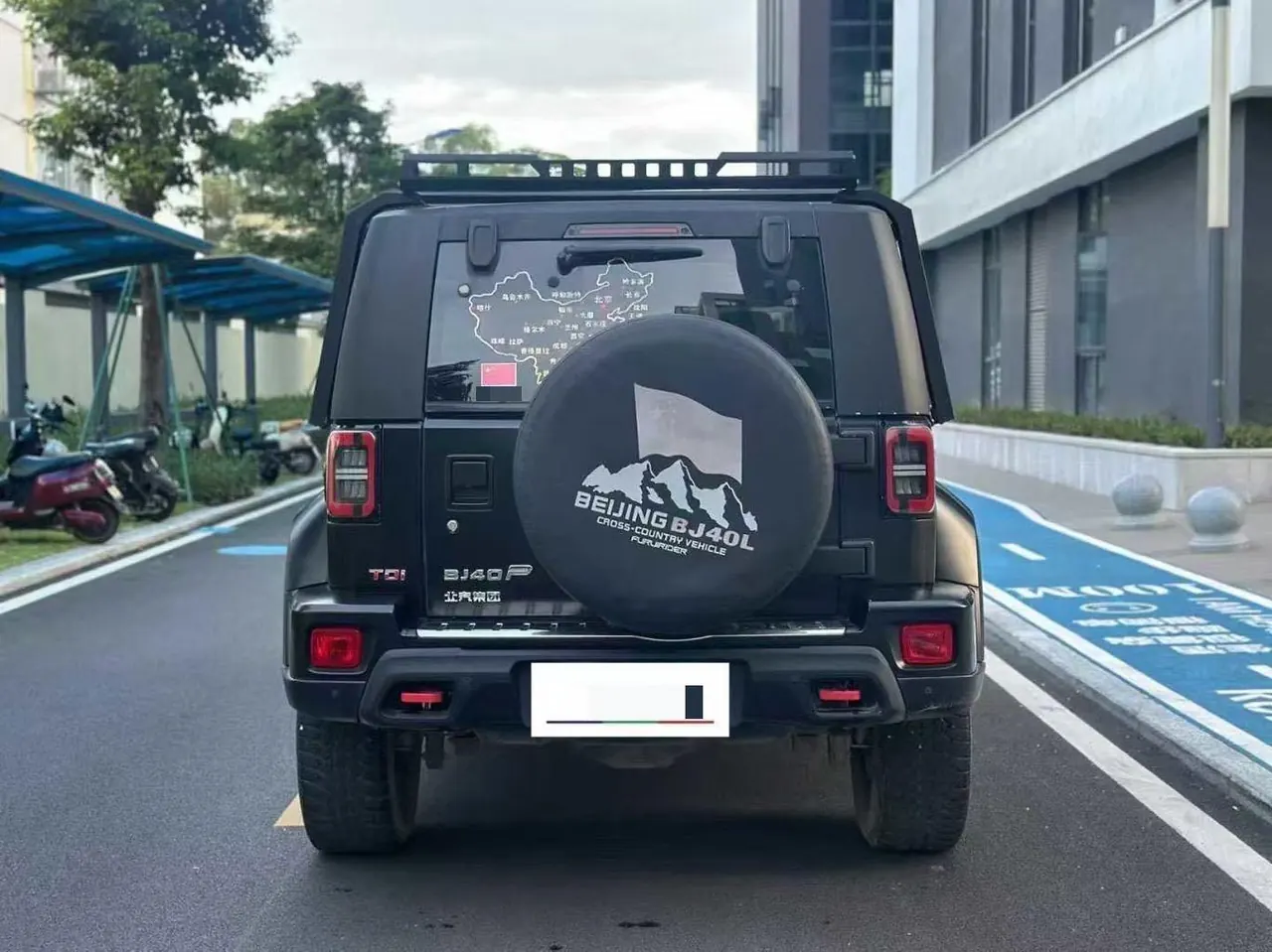 Beijing 2021 BJ40 2.0T four-wheel drive blade hero version pioneer automatic gear 4