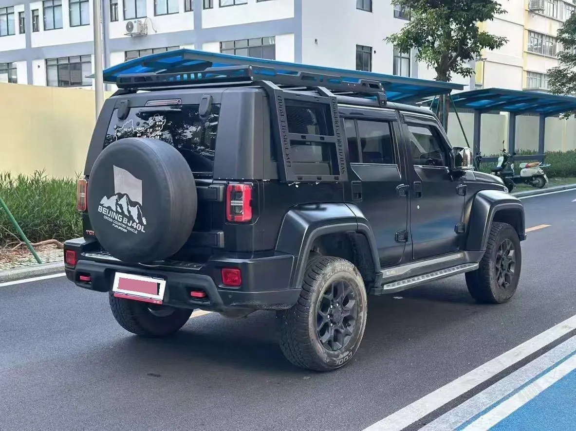 Beijing 2021 BJ40 2.0T four-wheel drive blade hero version pioneer automatic gear 5