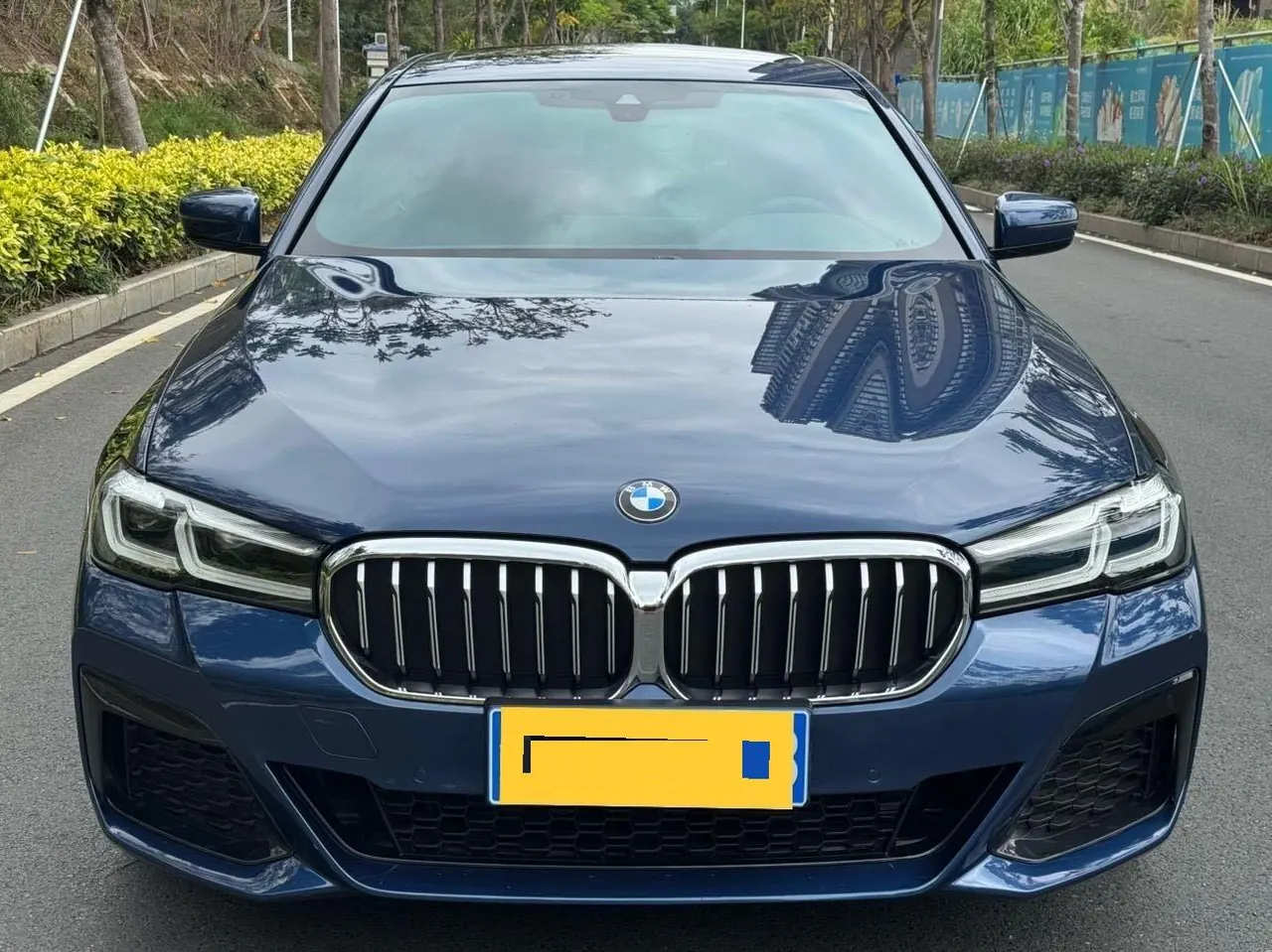 BMW 5 Series 2022 525Li 2.0T M Sports Suit (Modified) Automatic Gear 2
