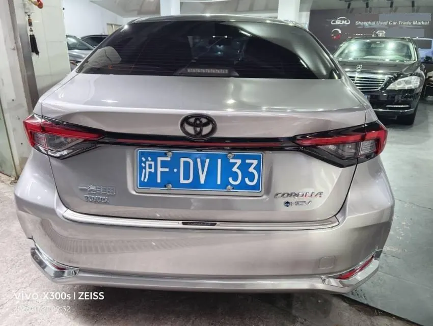 Toyota 2026 Corolla Hybrid 1.8 CVT Elite Automatic 3