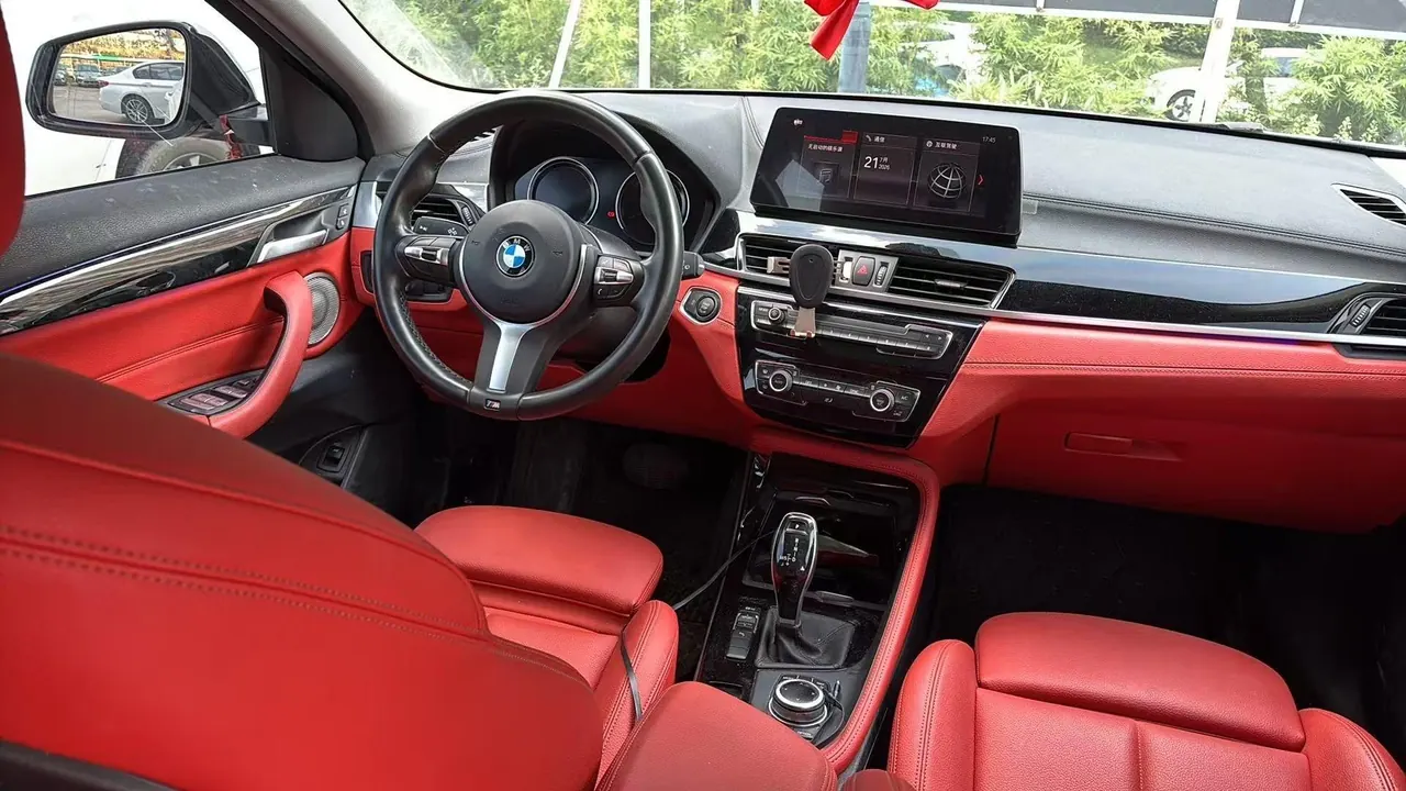 BMW 2021 X2 sDrive25i 2.0T M sports suit automatic gear 6