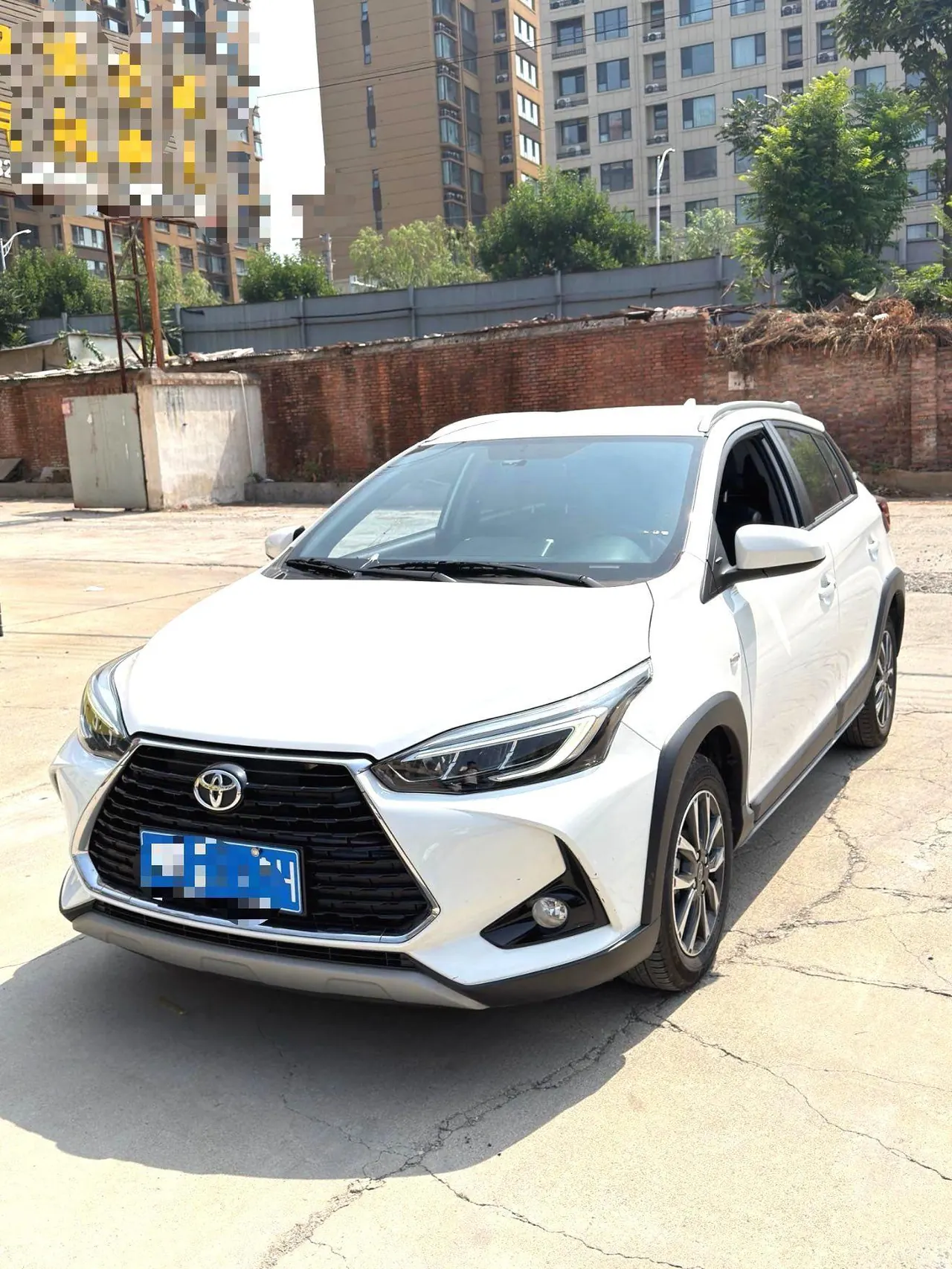 Открыть галерею: Toyota yaris 2022 YARiS L to dazzle 1.5 stepless luxury PLUS version of automatic gear
