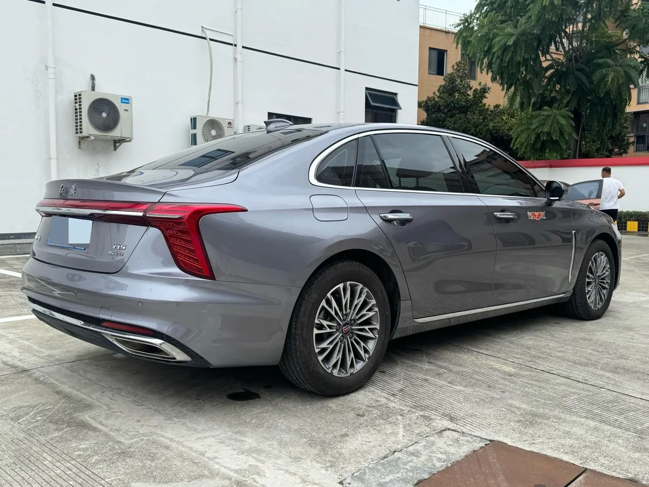 HongQi 2023 H5 1.5T Flag Rhyme Edition Automatic Gear 7