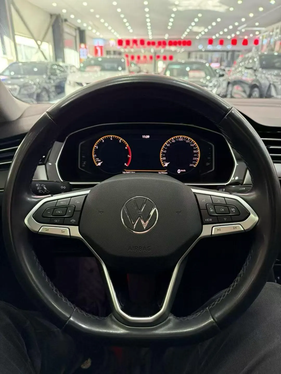 Volkswagen 2021 Magotan 2.0TSI 330TSI 30th Anniversary Edition Automatic Gear 2