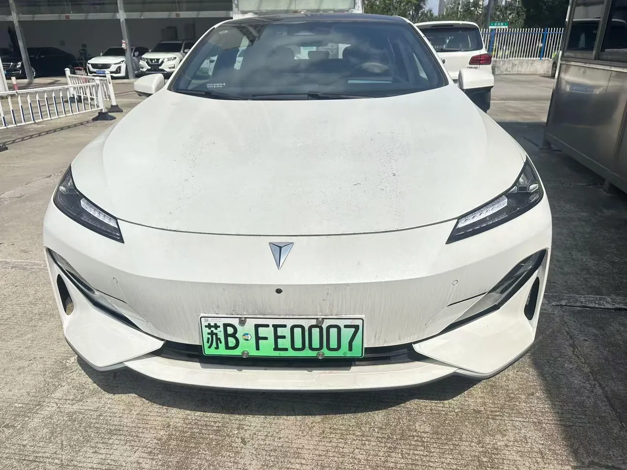 ChangAn Deepal 2023 SL 03 135Plus extended range automatic gear 2