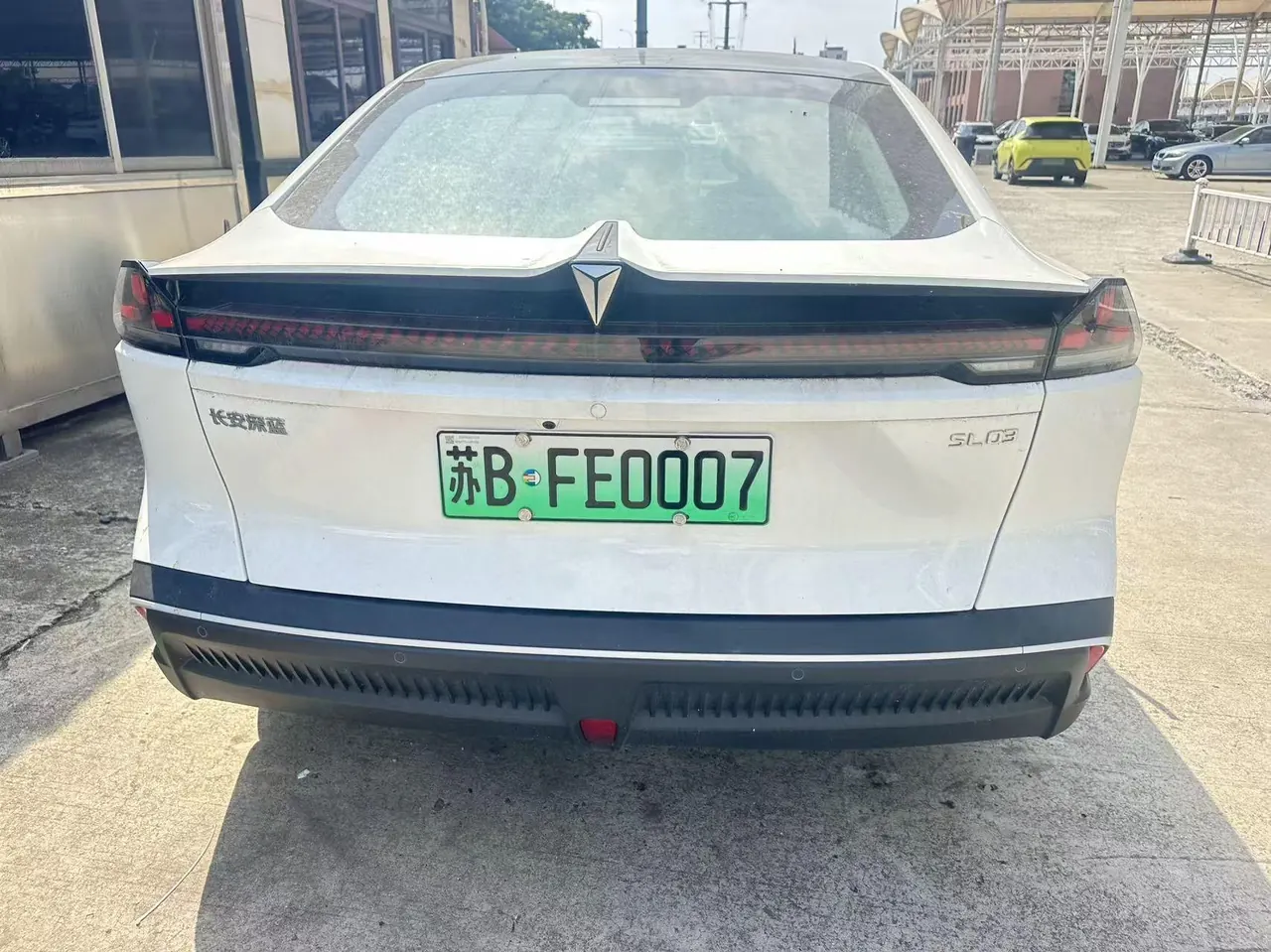 ChangAn Deepal 2023 SL 03 135Plus extended range automatic gear 4