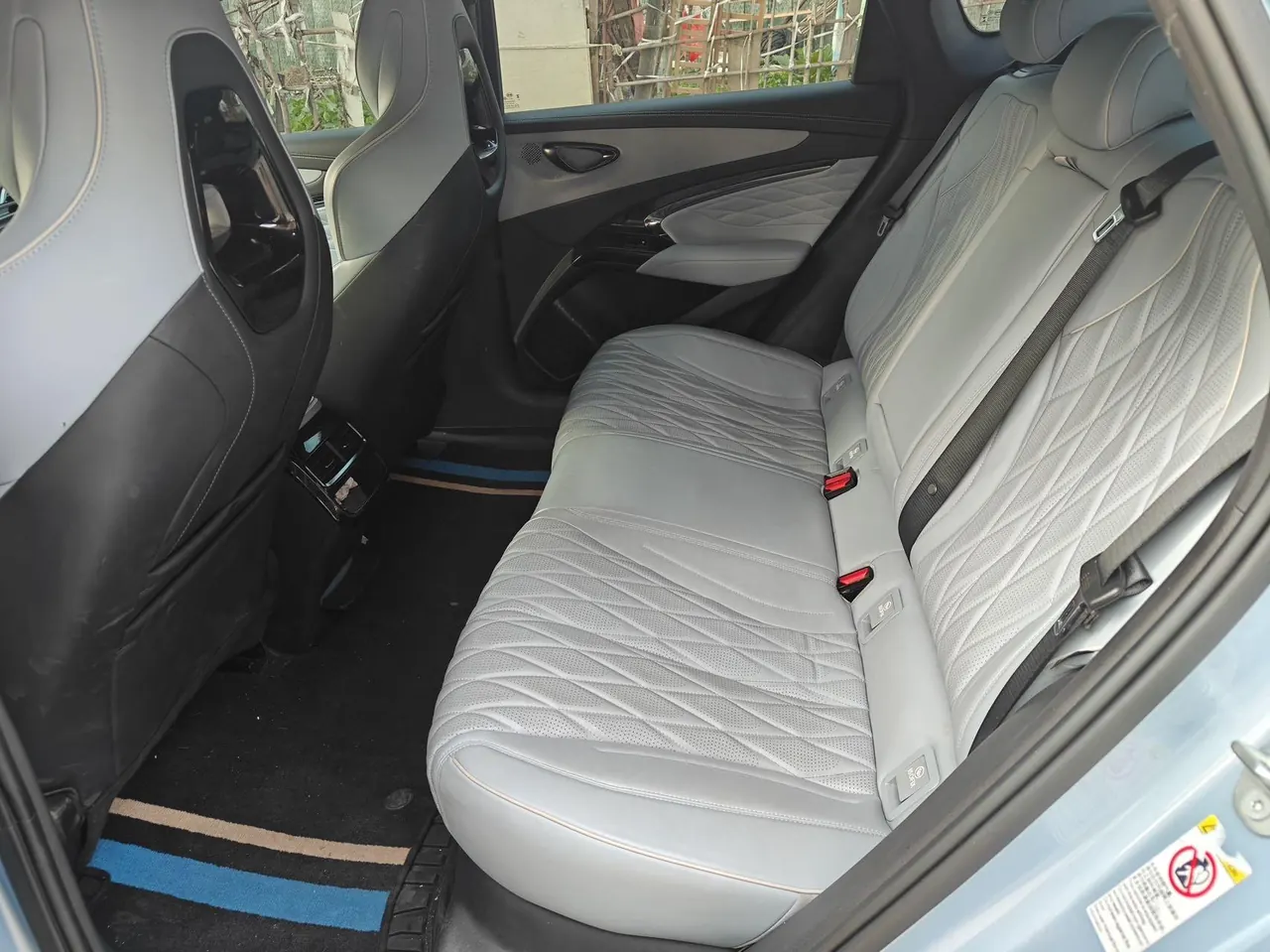 BYD 2023 Seal Champion Edition 550km Honorable Automatic Gear 5