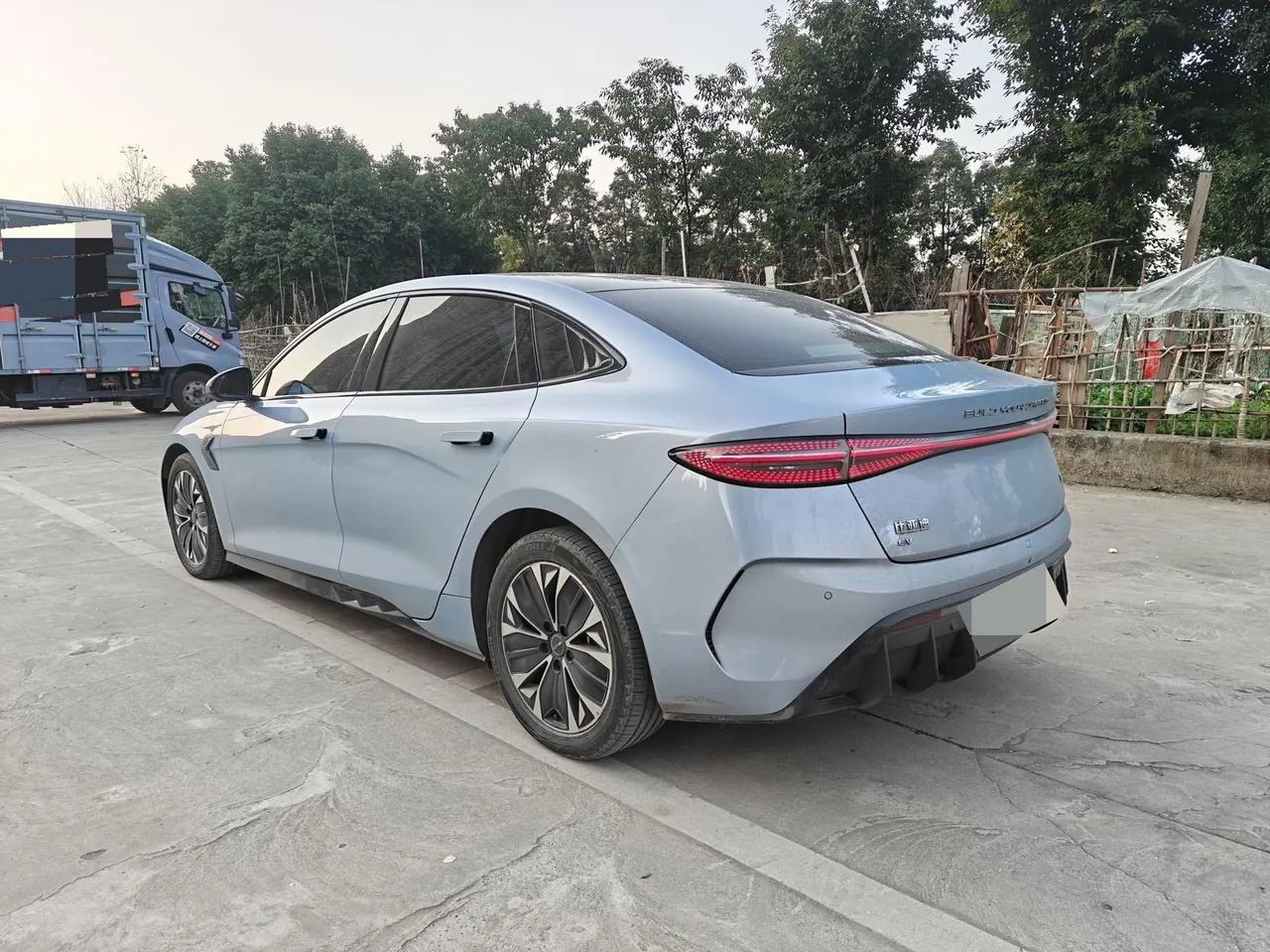 BYD 2023 Seal Champion Edition 550km Honorable Automatic Gear 6