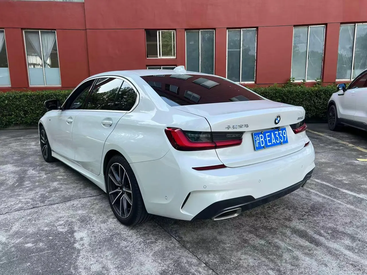 BMW 3 Series 2021 325Li 2.0T M Sports Suit (Modified) Automatic Gear 9