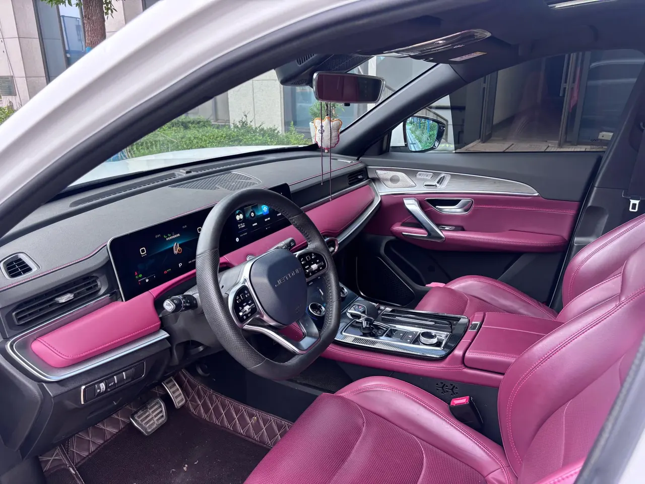Jetour 2021 X70 1.6T Zhuge Kongming 7-seat automatic gear 9