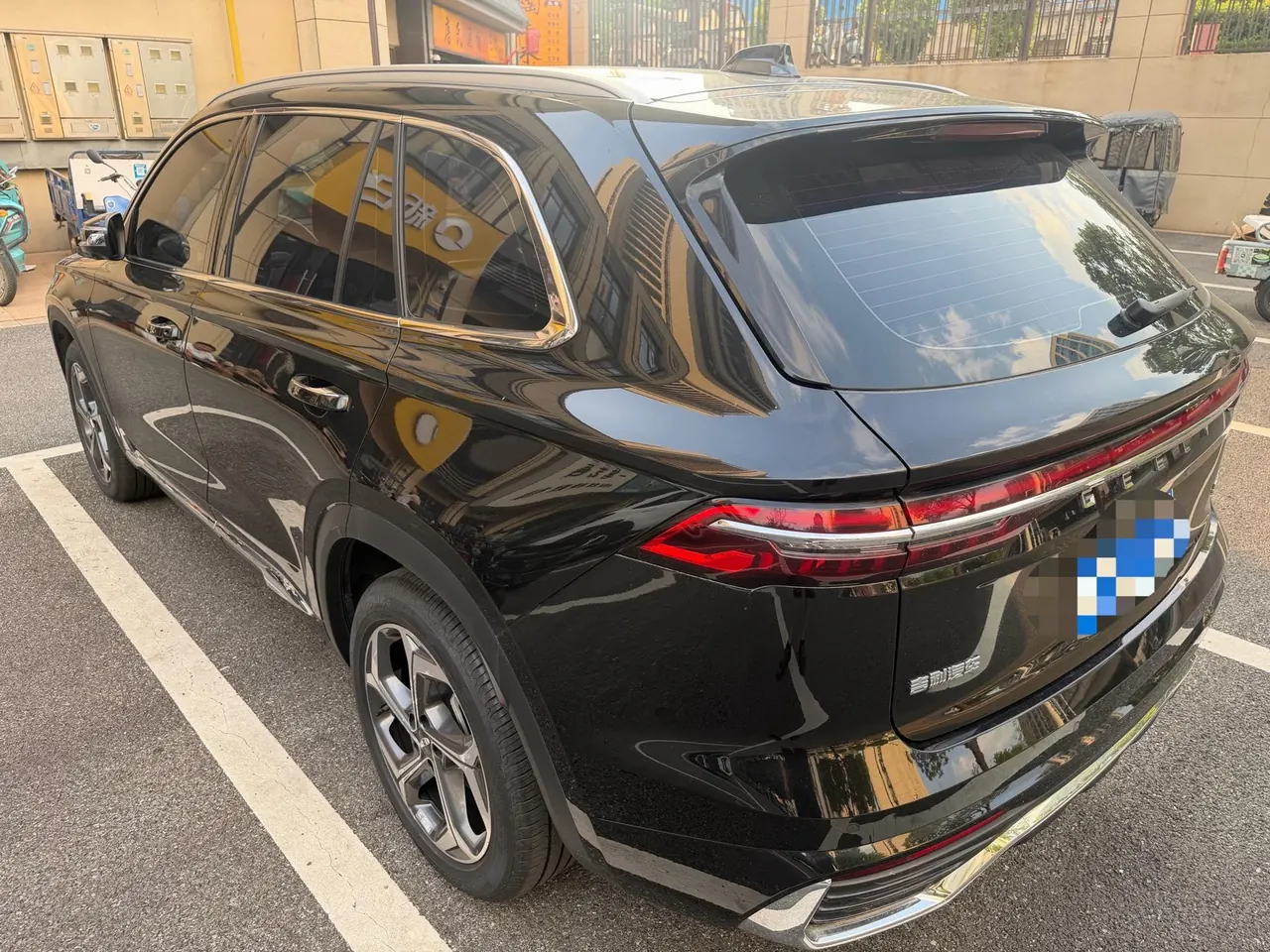 Geely 2024 XingyueL (Monjaro) 2.0TD high-power two-wheel drive cloud version automatic gear 3