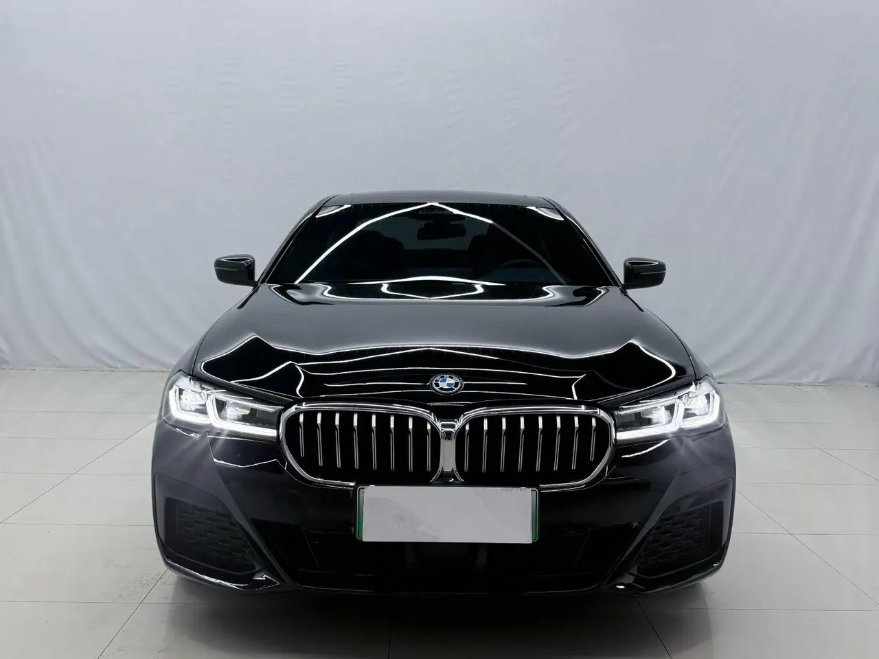 BMW 5 New Energy 2022 535Le 2.0T Pioneer Edition M Sports Suit (Change 3) Automatic Gear 2
