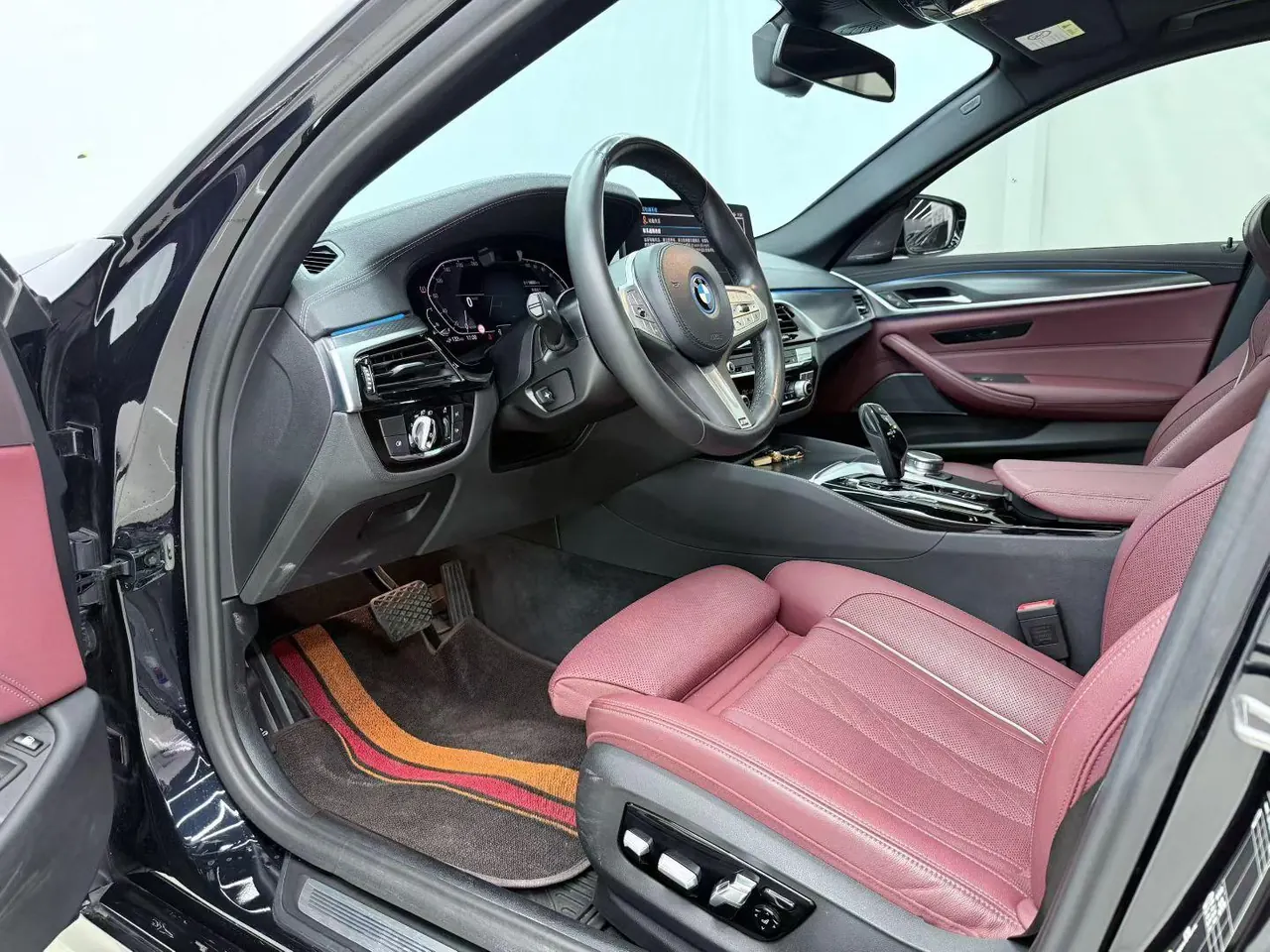 BMW 5 New Energy 2022 535Le 2.0T Pioneer Edition M Sports Suit (Change 3) Automatic Gear 4