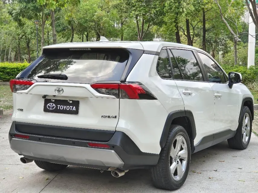 Toyota 2021 RAV4 Rongbo 2.0 Stepless Two-Drive Fashion Edition Automatic Gear 7