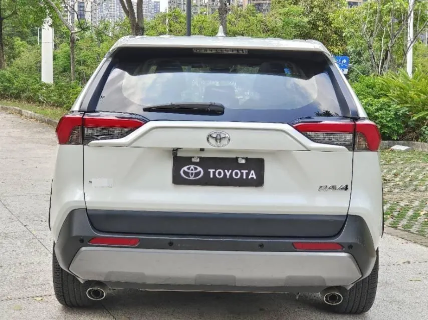 Toyota 2021 RAV4 Rongbo 2.0 Stepless Two-Drive Fashion Edition Automatic Gear 8