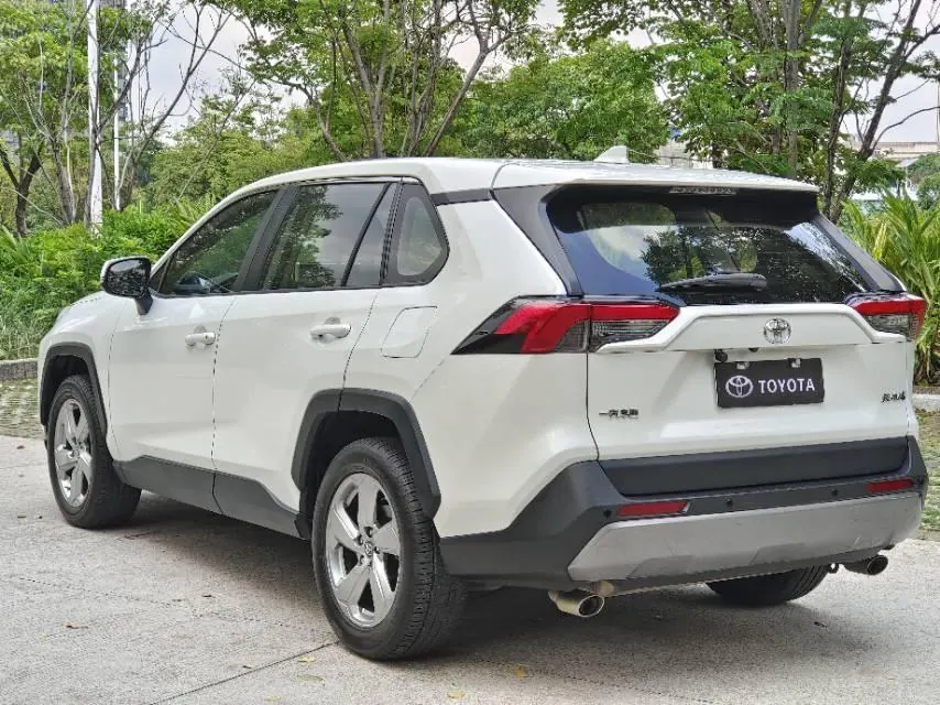 Toyota 2021 RAV4 Rongbo 2.0 Stepless Two-Drive Fashion Edition Automatic Gear 9