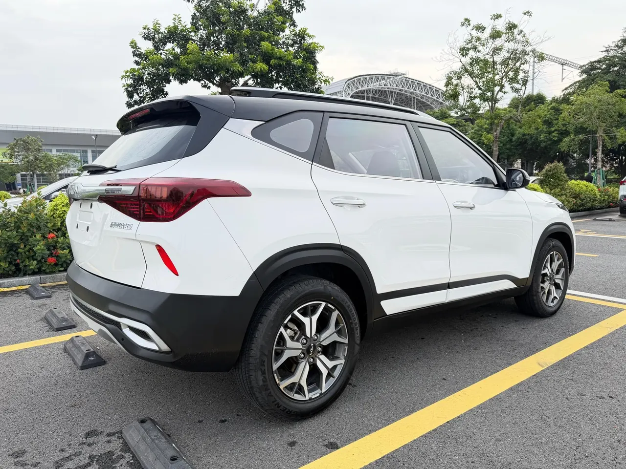 Kia 2021 KX3 (Pride) 1.5 Stepless New Edition Automatic Gear 16