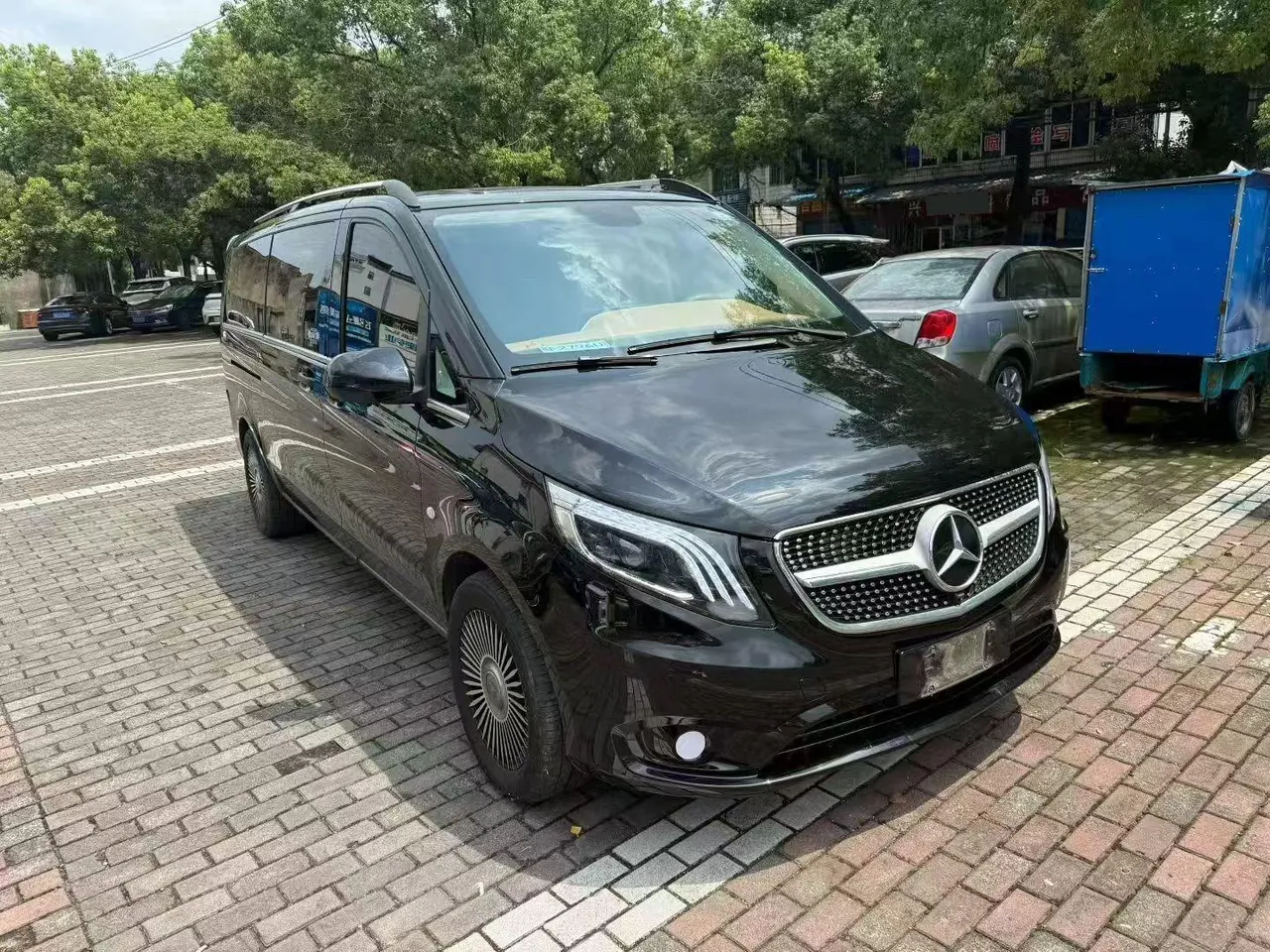 Mercedes Benz 2021 Vito 2.0T Elite Edition 7-seat Automatic Gear 6