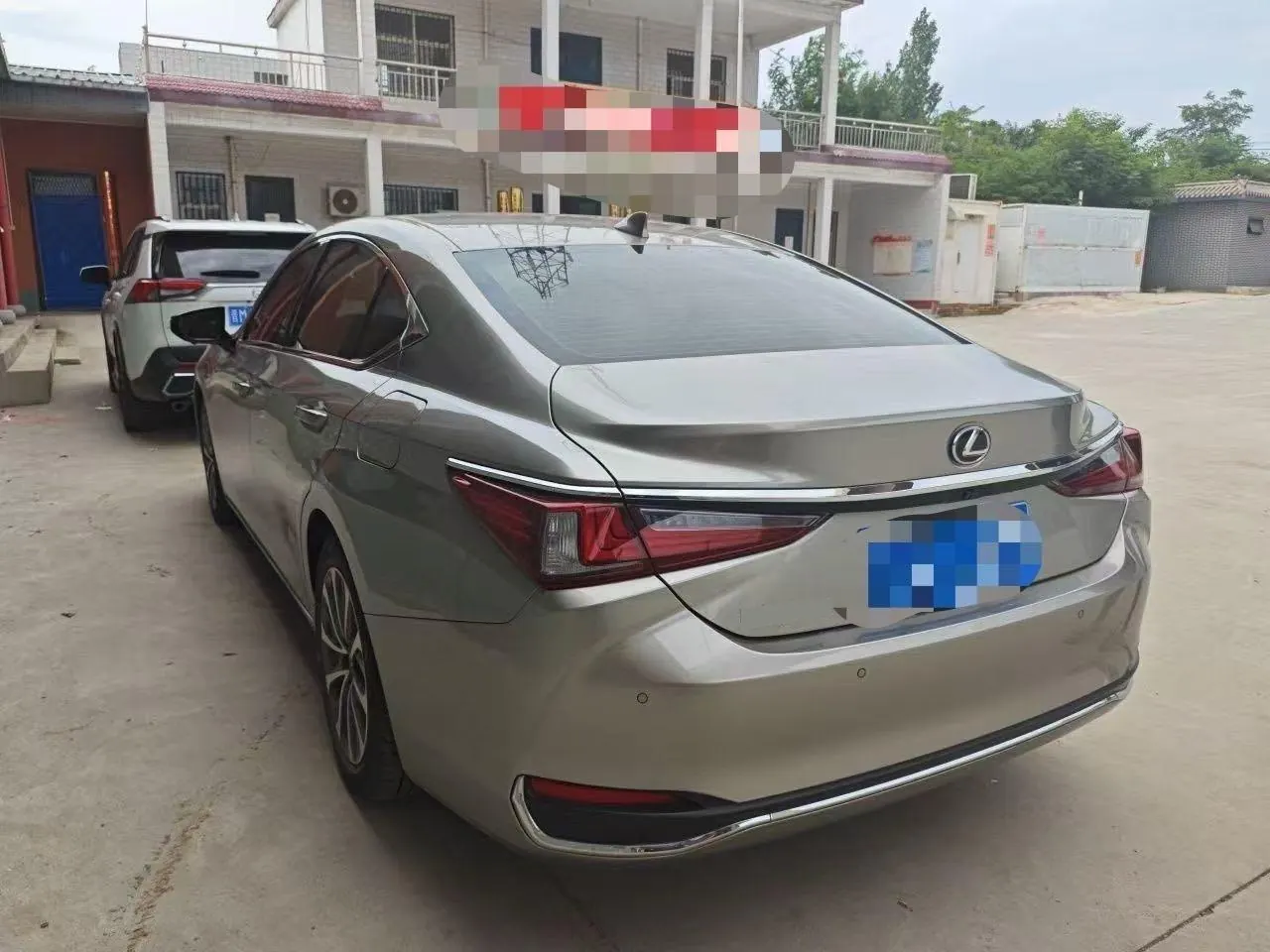Lexus ES (Imported) 2023 ES200 2.0 Stepless Deluxe Edition Automatic Gear 3