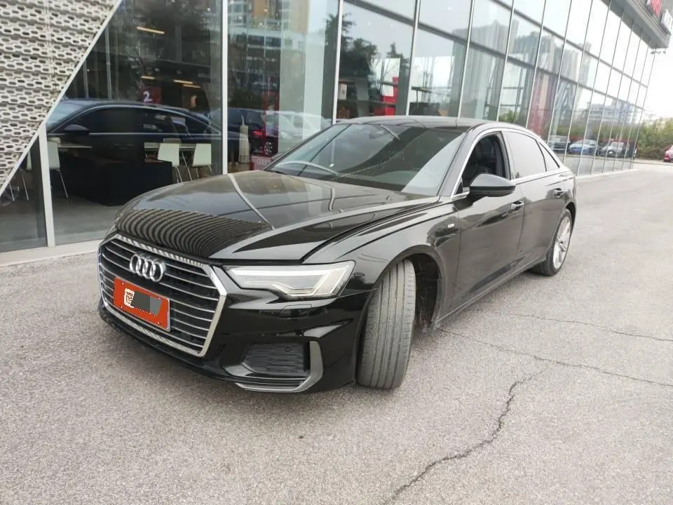 Audi 2021 A6L 2.0TFSI 45TFSI Selected Dynamic Automatic - View 1