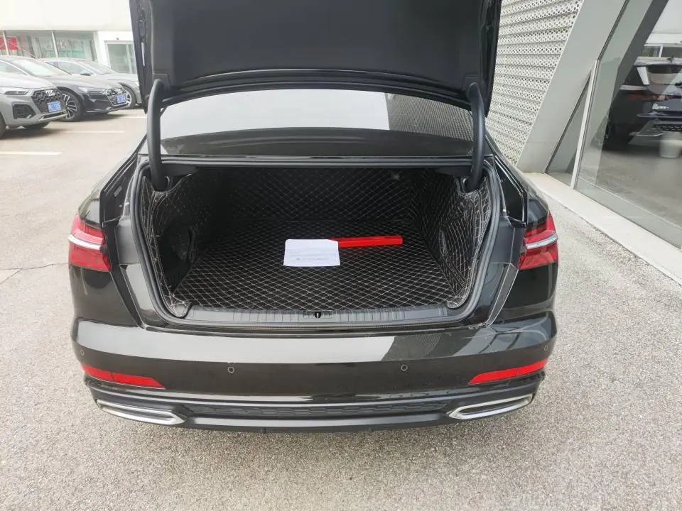 Audi 2021 A6L 2.0TFSI 45TFSI Selected Dynamic Automatic 7