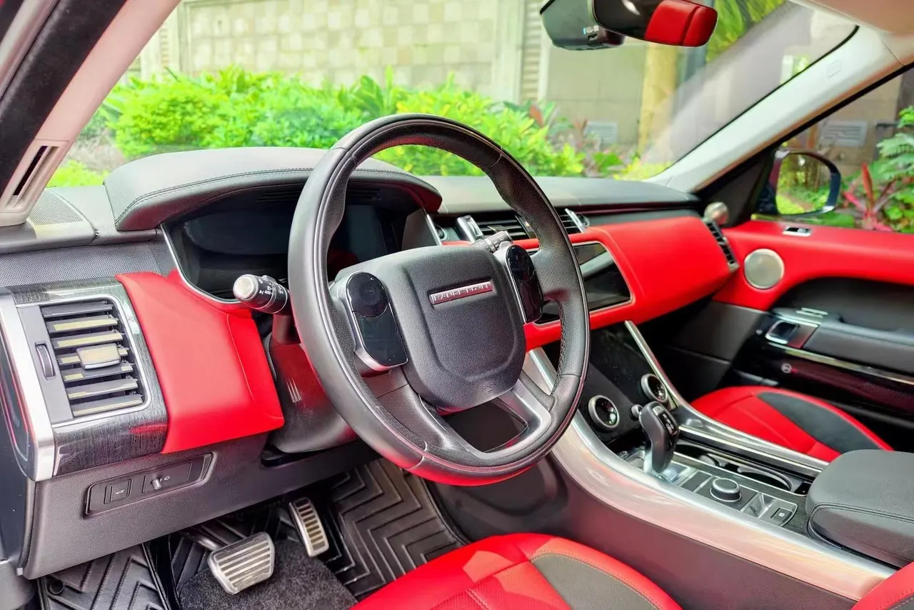 Land Rover Range Rover Sport Edition (Imported) 2021 Range Rover Sport Edition 48V 3.0T L6 Yao Black Edition Automatic Gear 4