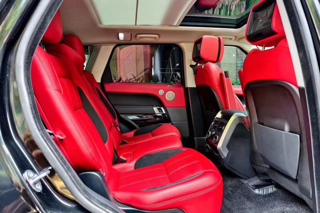 Land Rover Range Rover Sport Edition (Imported) 2021 Range Rover Sport Edition 48V 3.0T L6 Yao Black Edition Automatic Gear 6