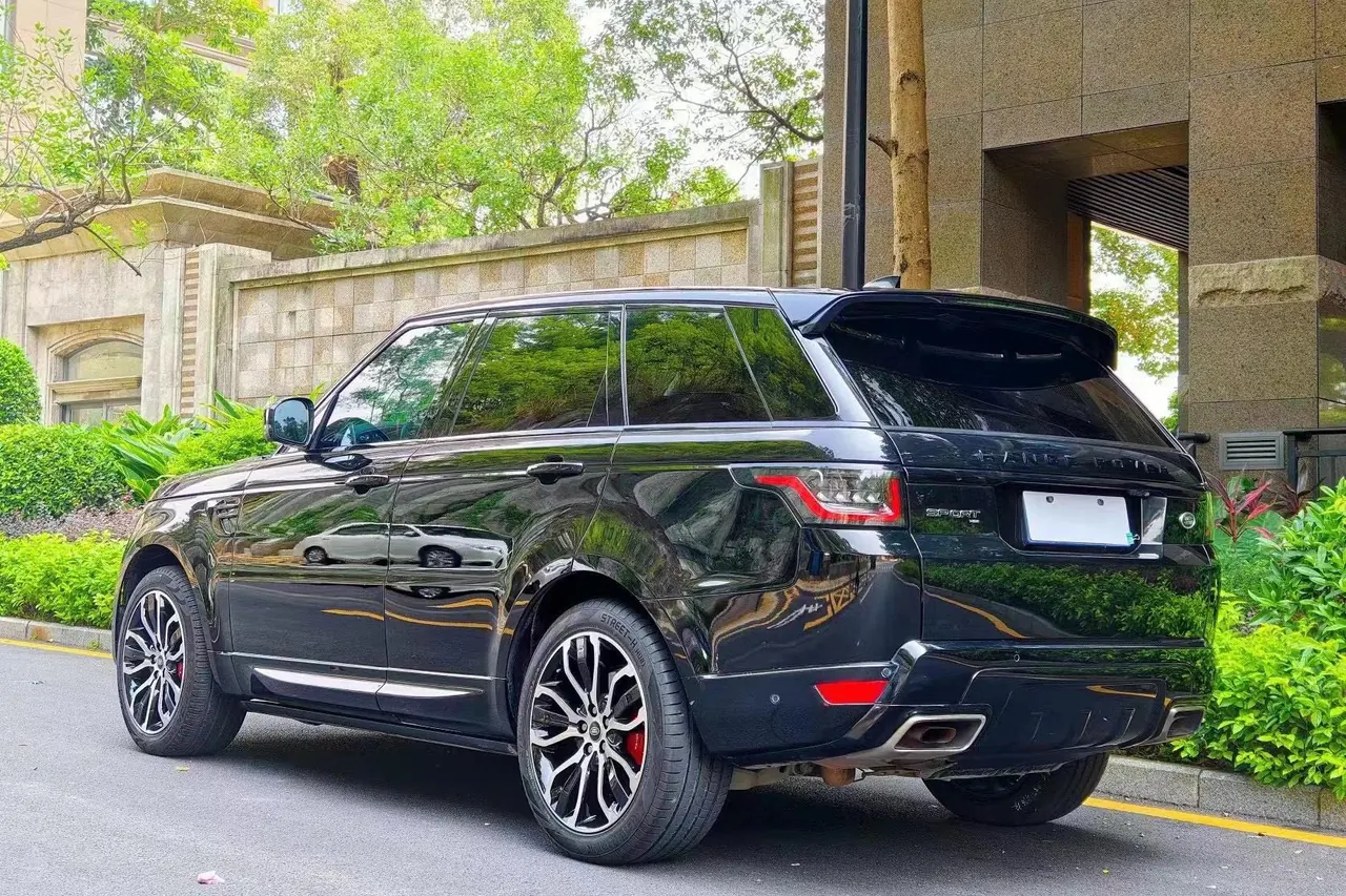 Land Rover Range Rover Sport Edition (Imported) 2021 Range Rover Sport Edition 48V 3.0T L6 Yao Black Edition Automatic Gear 8