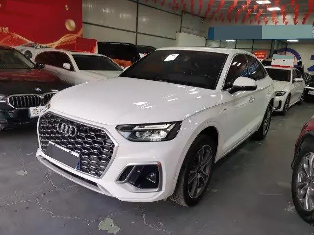 Audi 2022 Q5L Sportback 2.0TFSI 40TFSI RS kit burning speed automatic gear - View 1
