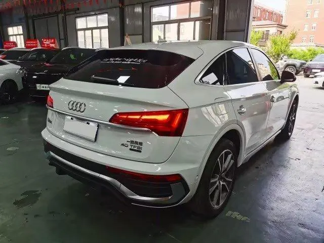 Audi 2022 Q5L Sportback 2.0TFSI 40TFSI RS kit burning speed automatic gear 3