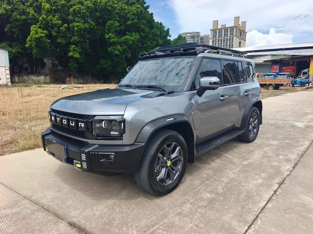 Jetour 2023 Traveler 2.0T Four-wheel Drive Conquers Automatic Gear - View 1