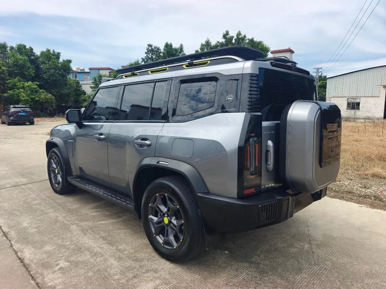 Jetour 2023 Traveler 2.0T Four-wheel Drive Conquers Automatic Gear 5