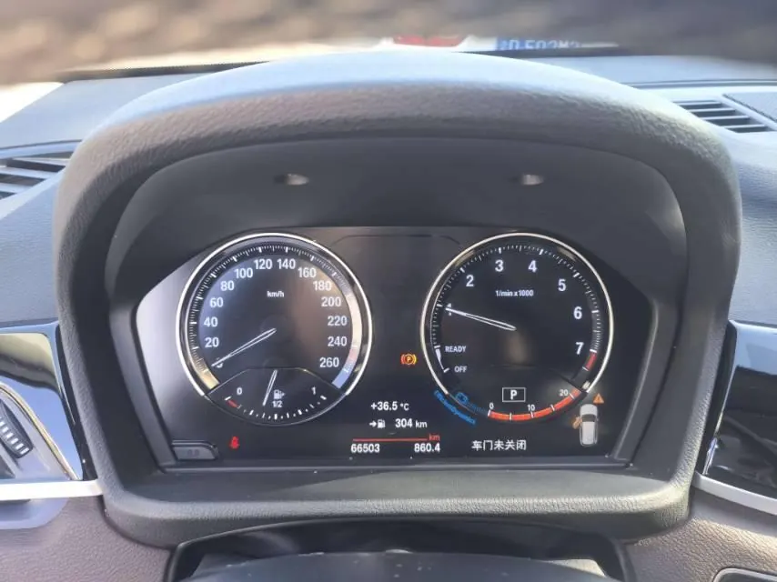BMW 2021 X1 sDrive20Li 1.5T fashion automatic gear 4