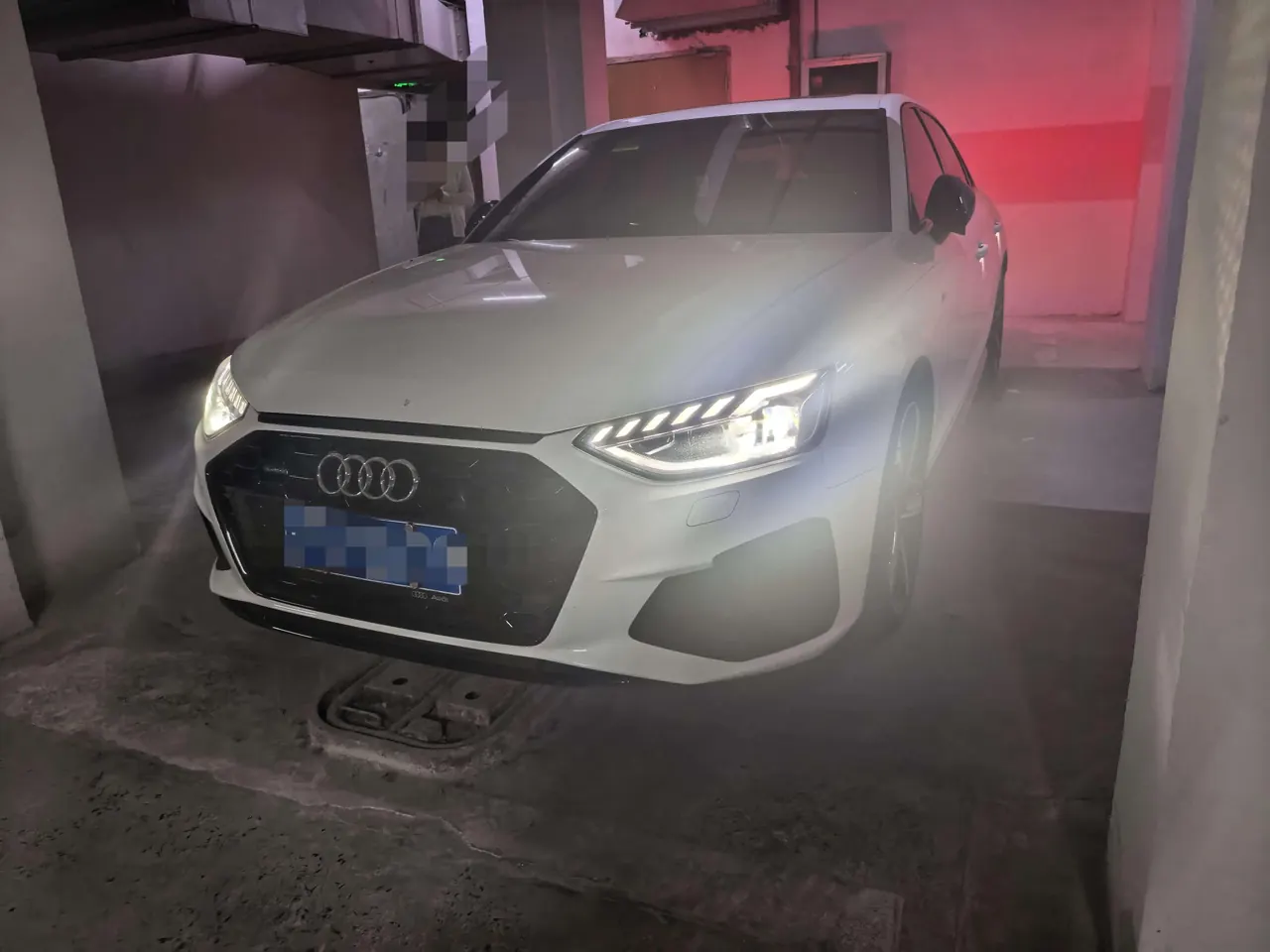 Audi 2022 A4L 2.0TFSI 45TFSI Quattro Selected Dynamic Automatic - View 1