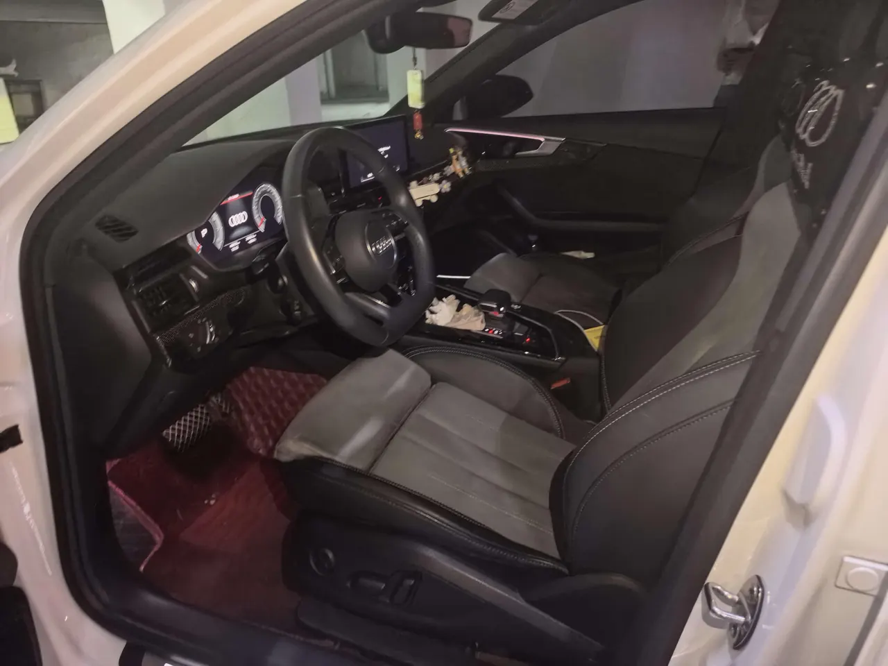 Audi 2022 A4L 2.0TFSI 45TFSI Quattro Selected Dynamic Automatic 4