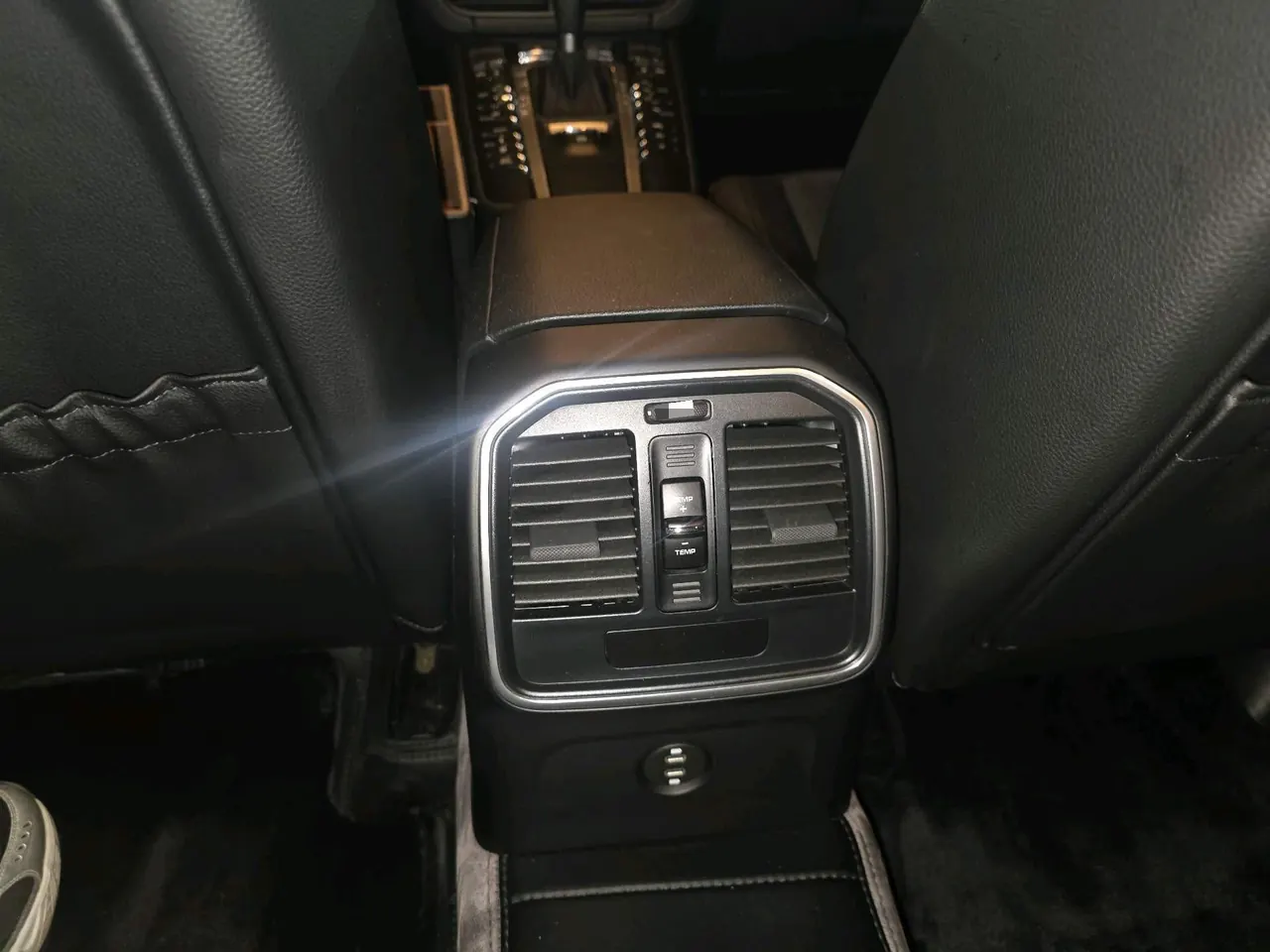 Porsche Macan (Imported) 2021 Macan 2.0T Automatic Gear 11