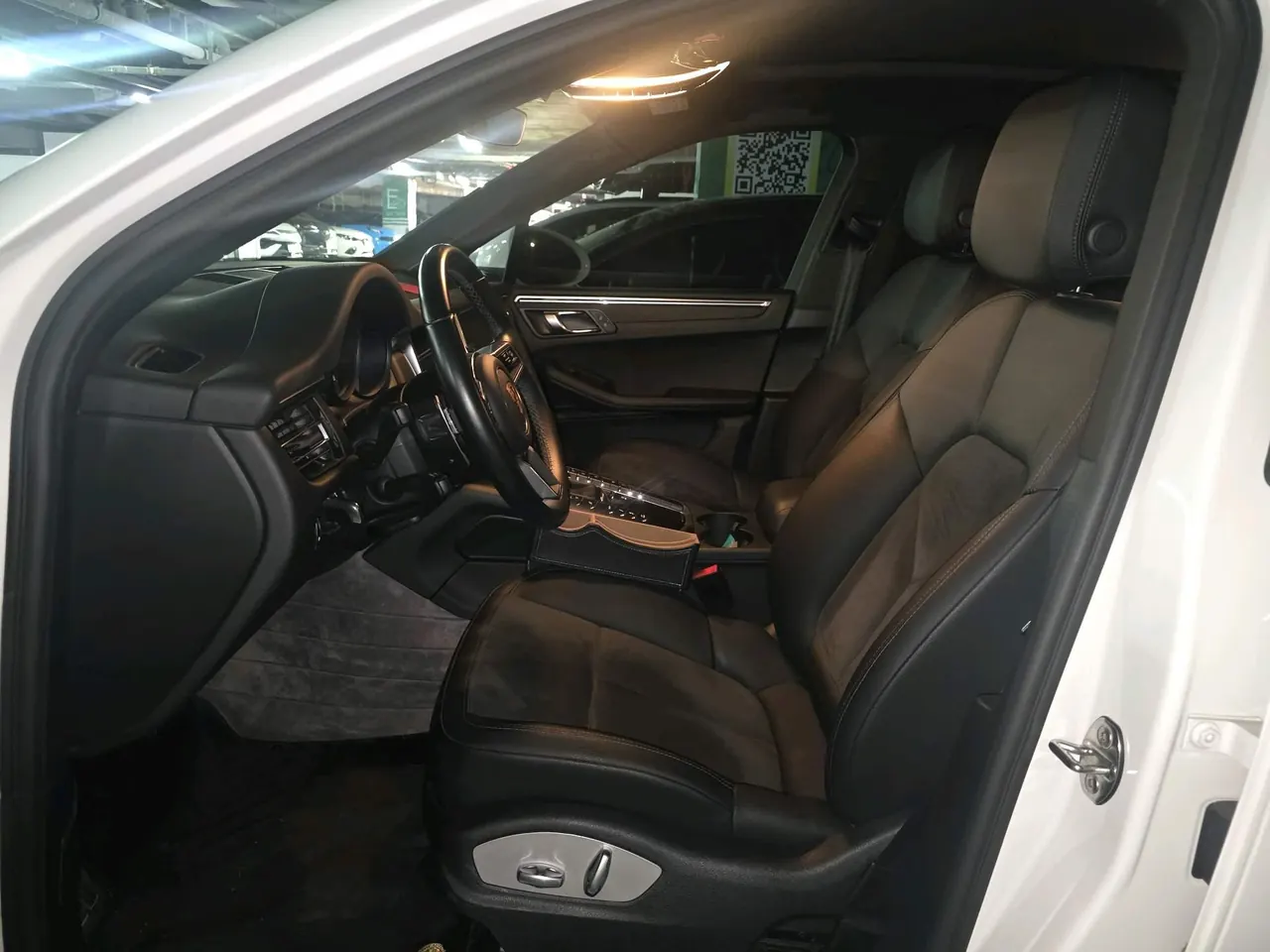 Porsche Macan (Imported) 2021 Macan 2.0T Automatic Gear 6